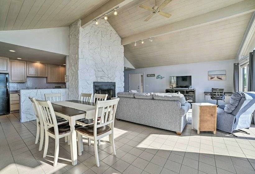 Lake Huron Home W/ Direct Beach Access!