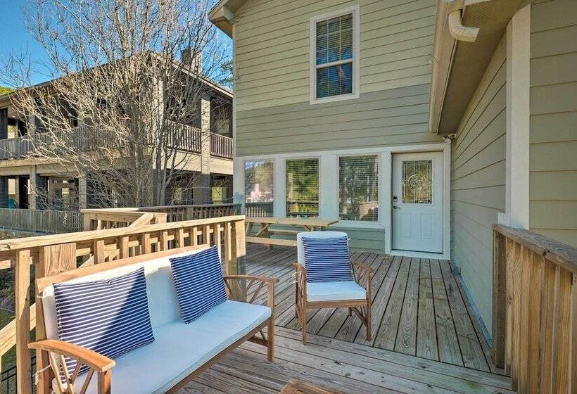 Lake Livingston Retreat W/ Boat Dock & Slip!