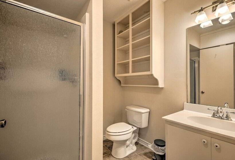 Lake Livingston Retreat W/ Boat Dock & Slip!