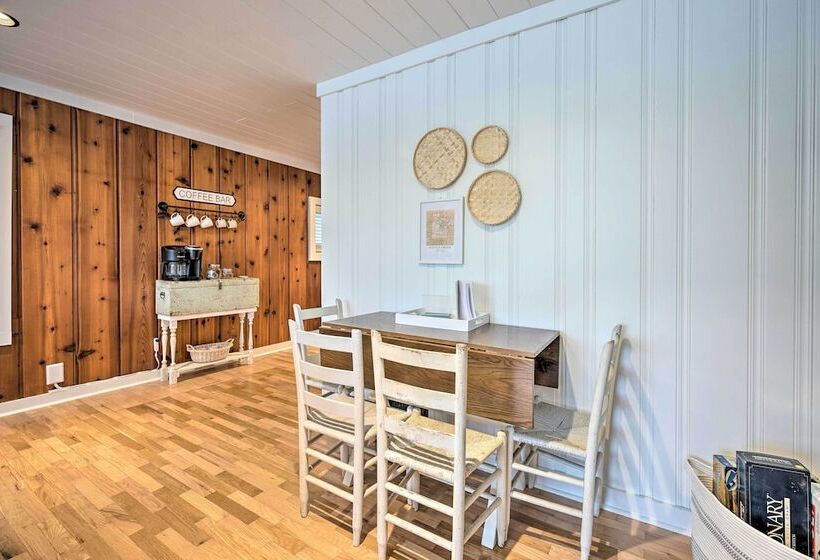 Lakefront Battle Creek Home W/ Fishing Dock!