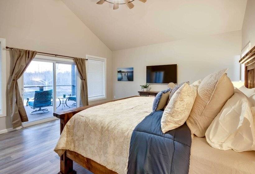 Waterfront Grand Lake Family House W/ Game Room!