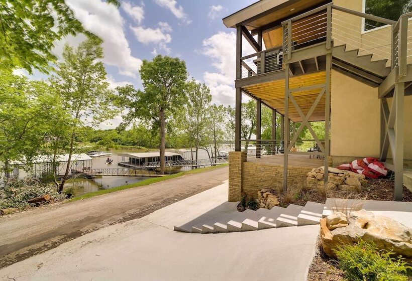 Waterfront Grand Lake Family House W/ Game Room!