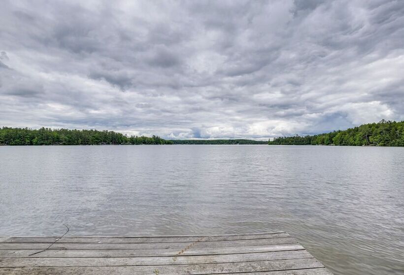 Lakefront Hartford Cabin W/ Canoe & Boat Ramp