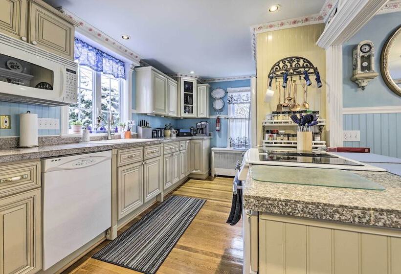 Lakefront Home, Close To Mt Southington!