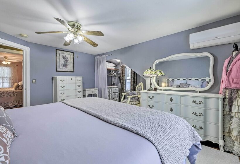 Lakefront Home, Close To Mt Southington!