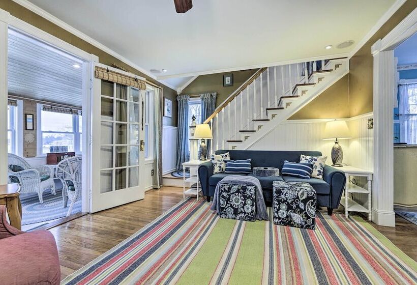 Lakefront Home, Close To Mt Southington!