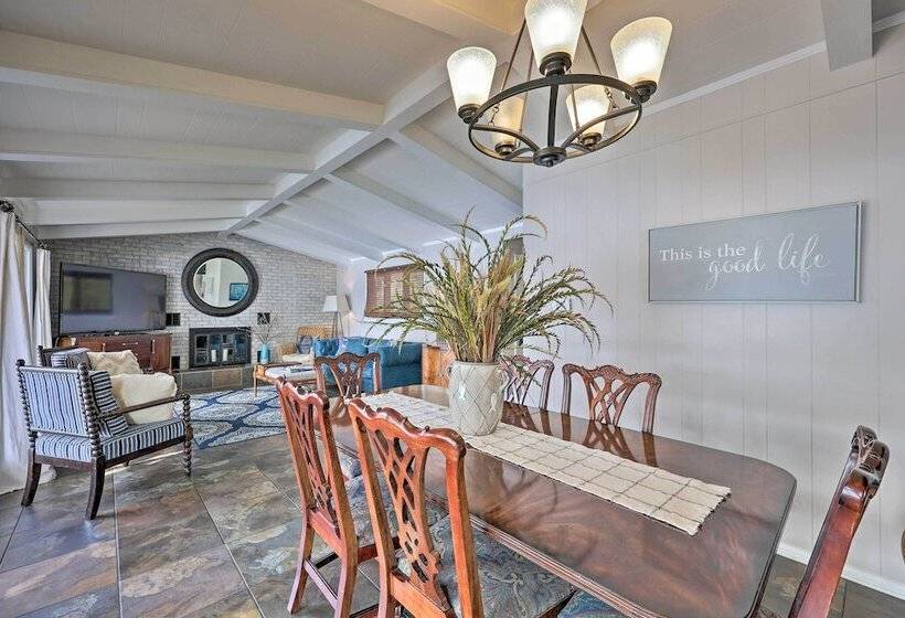 Hot Tub & Dock: Lakefront Home In Hot Springs