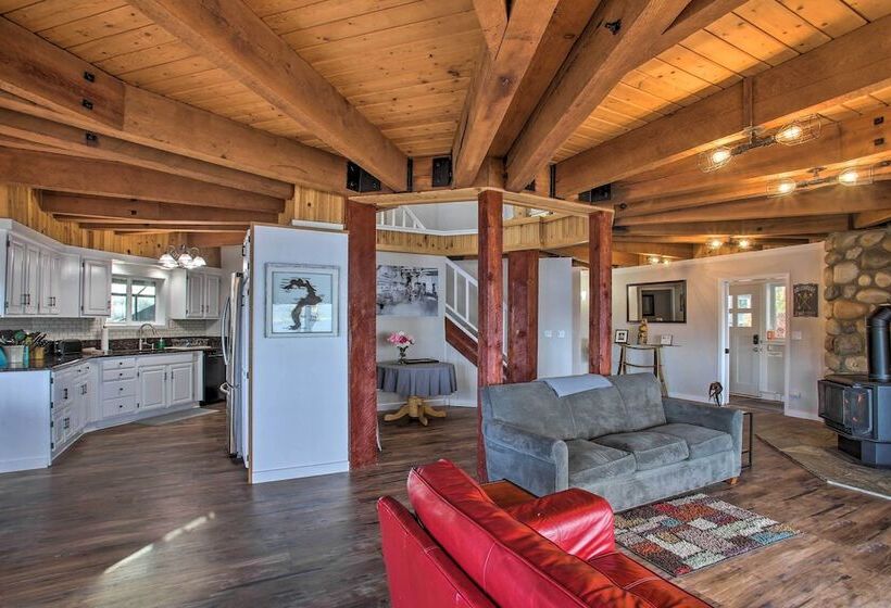 Lakefront Getaway W/ Hot Tub ~ 14 Mi To Schweitzer