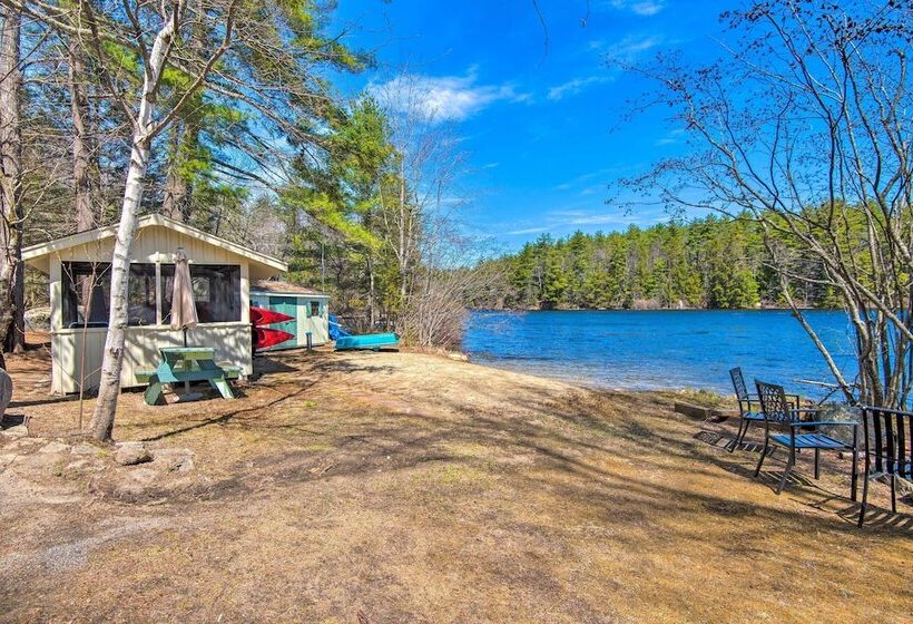 Lakefront Retreat W/ Kayaks, Grill, Fire Pit!
