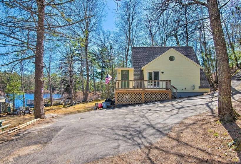 Lakefront Retreat W/ Kayaks, Grill, Fire Pit!