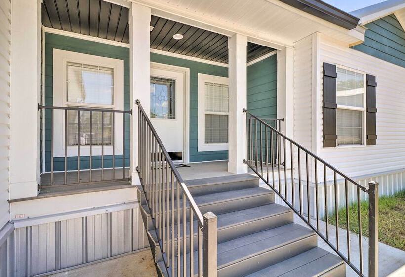 Lakeview Edgemont Escape W/ Fire Pit + Grill!