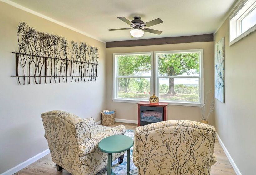 Lakeview Edgemont Escape W/ Fire Pit + Grill!