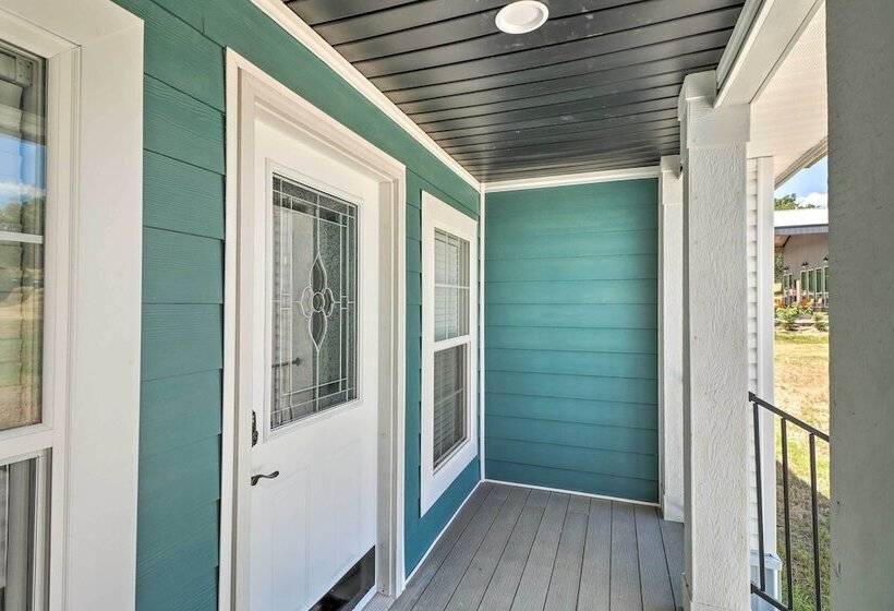 Lakeview Edgemont Escape W/ Fire Pit + Grill!