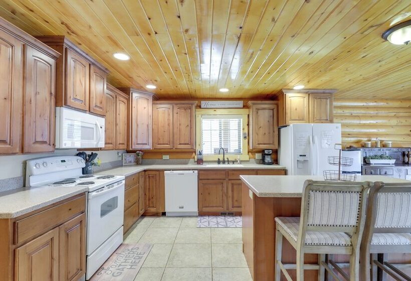 Large Sterling Cabin < 1 Mi To Palisade State Park