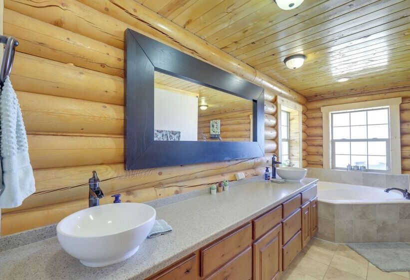 Large Sterling Cabin < 1 Mi To Palisade State Park