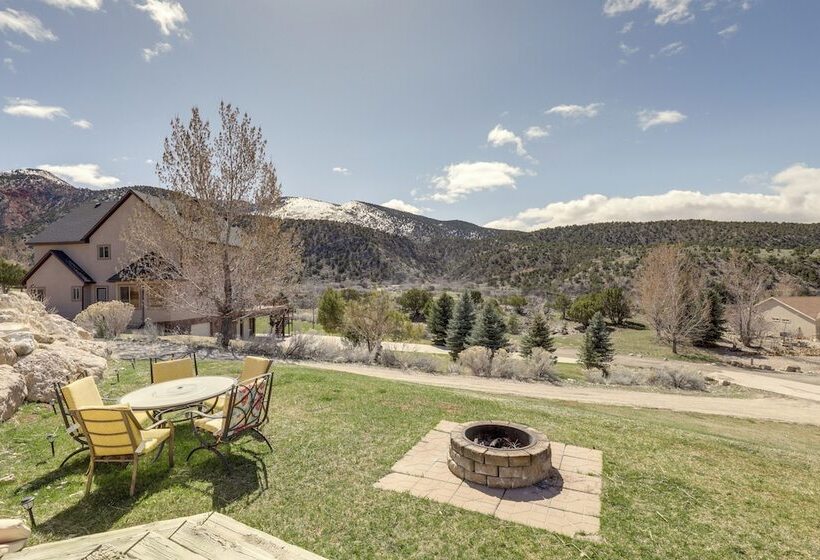 Large Sterling Cabin < 1 Mi To Palisade State Park