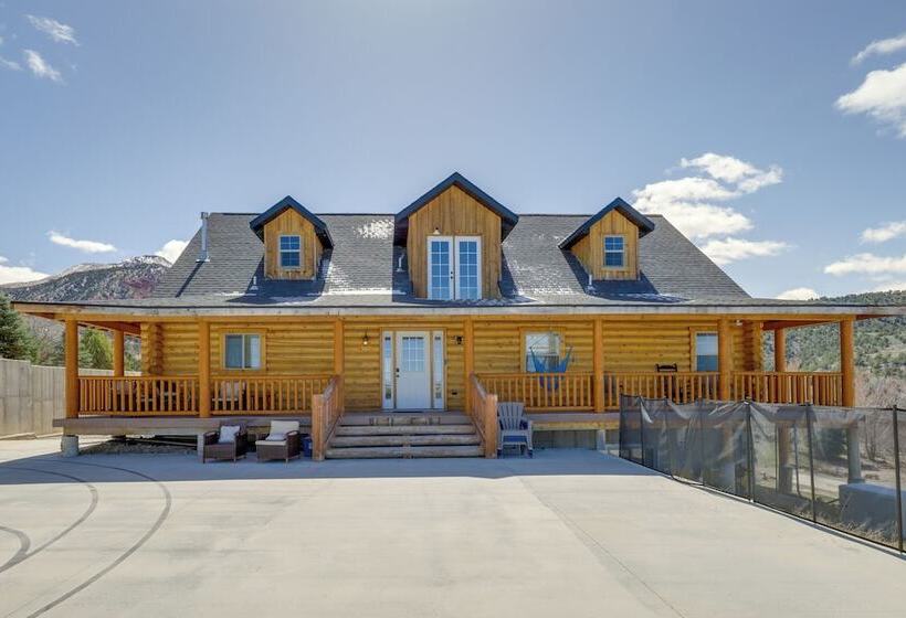 Large Sterling Cabin < 1 Mi To Palisade State Park