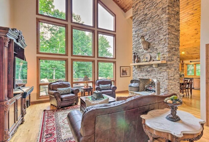 Lavish Beech Mountain Ski Cabin W/ Hot Tub!
