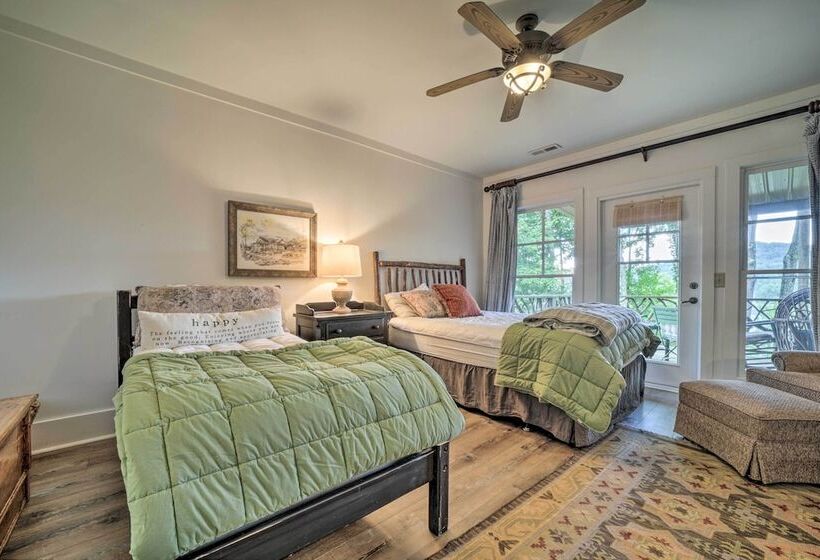 Cashiers Home W/ Outdoor Fireplace & Fire Pit!