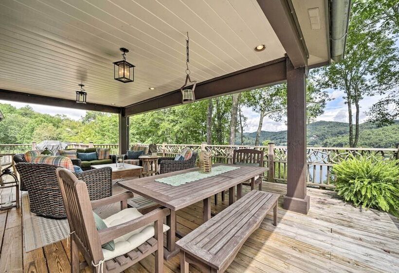 Cashiers Home W/ Outdoor Fireplace & Fire Pit!