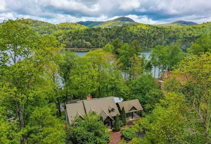 Cashiers Home W/ Outdoor Fireplace & Fire Pit!