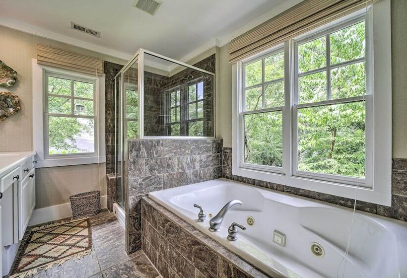 Cashiers Home W/ Outdoor Fireplace & Fire Pit!