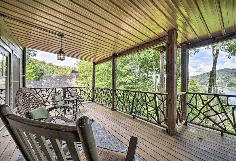 Cashiers Home W/ Outdoor Fireplace & Fire Pit!