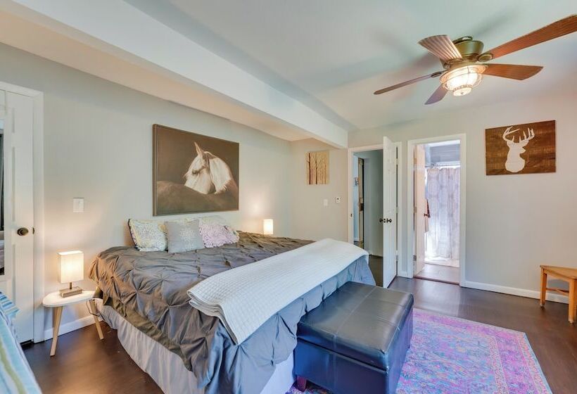 Stunning Golden Home W/ Deck ~ 35 Mi To Denver!