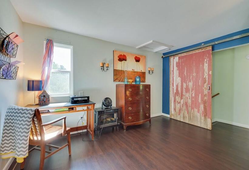 Stunning Golden Home W/ Deck ~ 35 Mi To Denver!