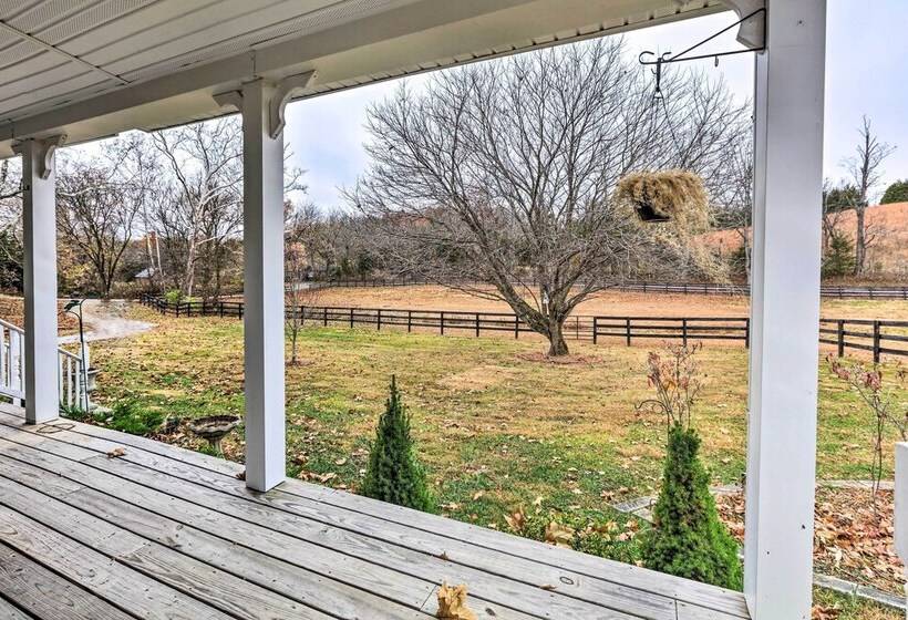 Lovely Sadieville Retreat W/ Deck & Grill!