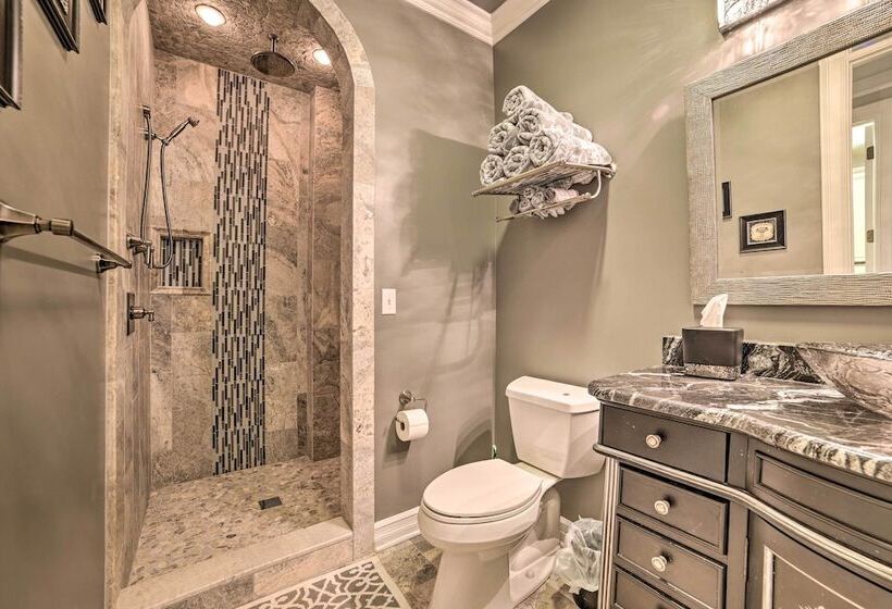 Luxe Waterfront Home W/ Private Lake Access!