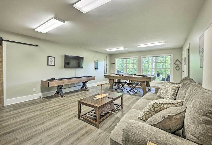 Luxurious Waterfront Home On Pickwick Lake!