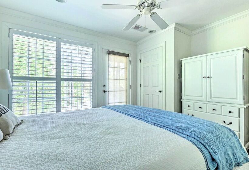 Luxurious Waterfront Home On Pickwick Lake!