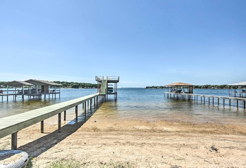 Lakefront Mabank Gem W/ Sunset Views: Pets Welcome