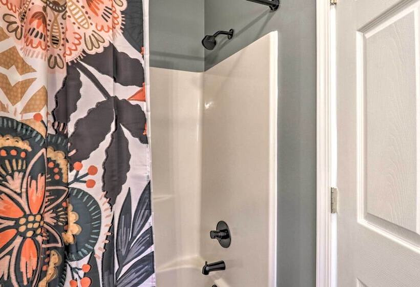 Massanutten Resort Cabin: Walk To Amenities