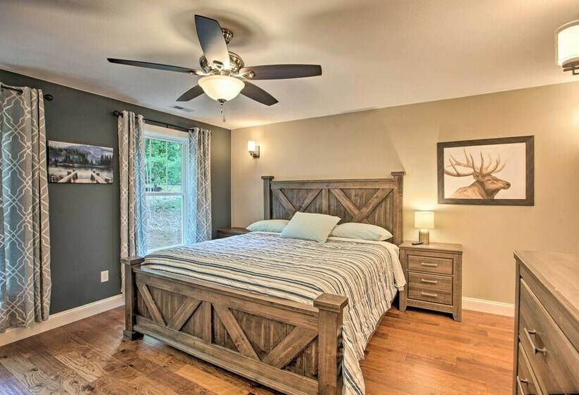 Massanutten Resort Retreat W/ Hot Tub & Game Room!