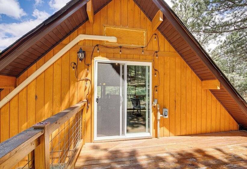 Modern Black Hills Cabin W/ Loft & Wraparound Deck