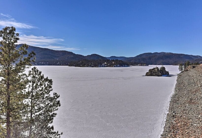 Modern Black Hills Cabin W/ Loft & Wraparound Deck
