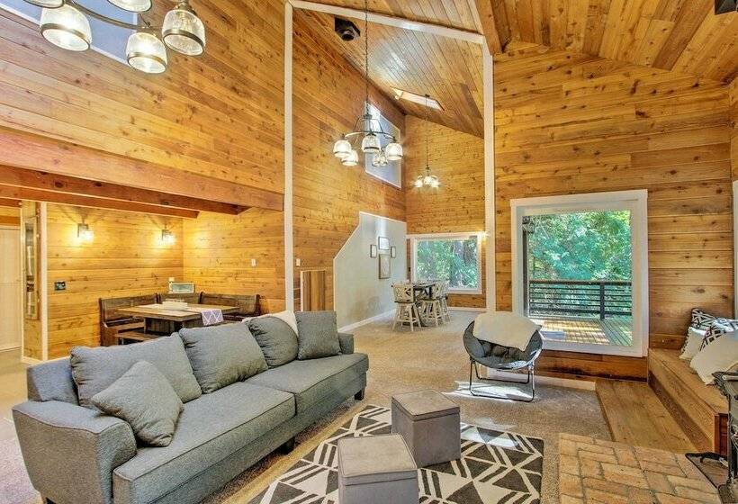 Modern Harstine Island Hideaway W/ Water Views!