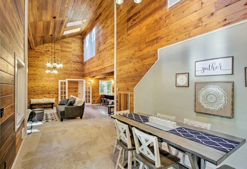 Modern Harstine Island Hideaway W/ Water Views!