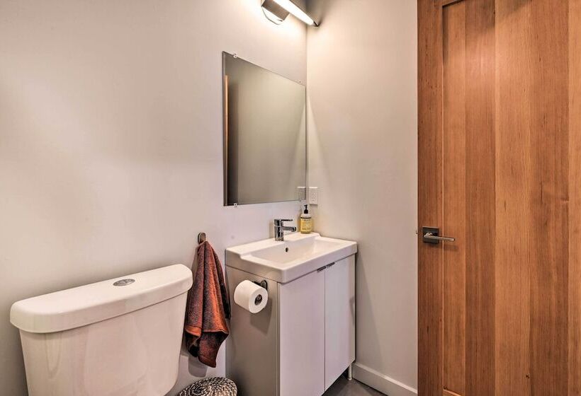 Modern Missoula Home ~ 2 Miles To Downtown!