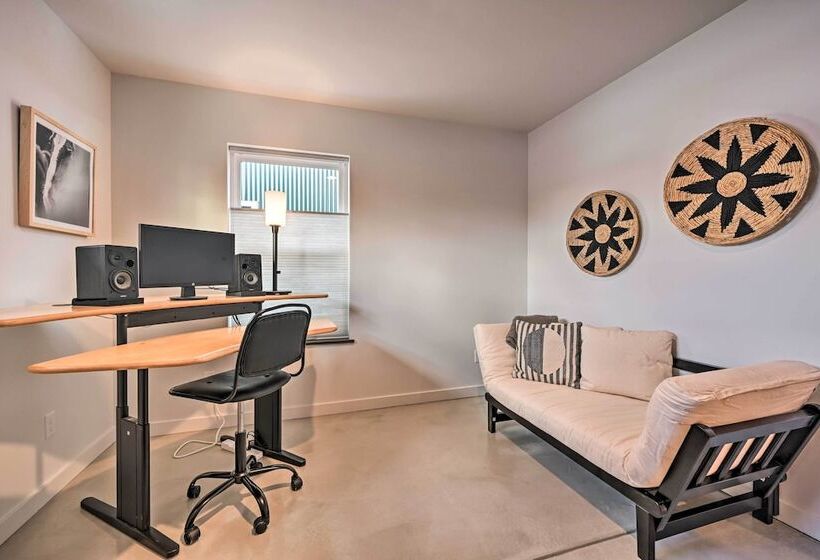 Modern Missoula Home ~ 2 Miles To Downtown!