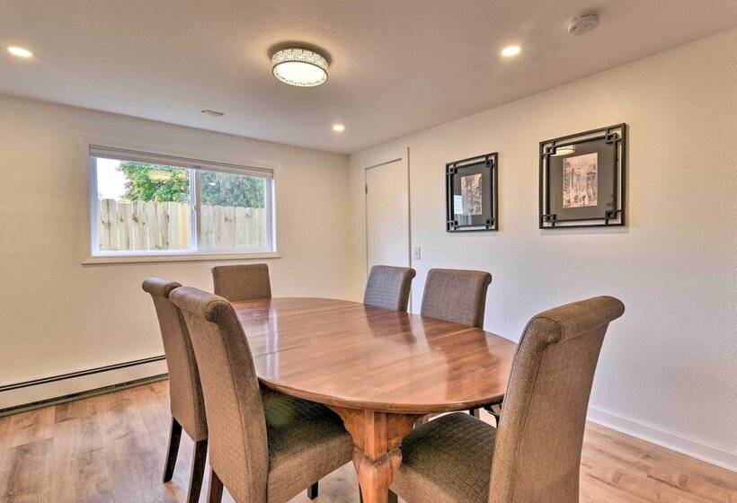 Centrally Located Mount Pleasant Retreat!