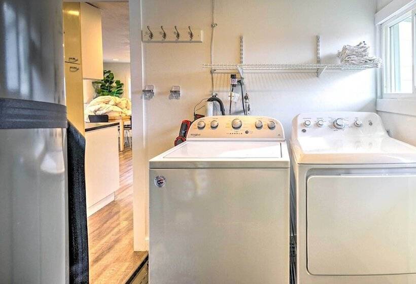 Modern Utah Home W/ Private Hot Tub