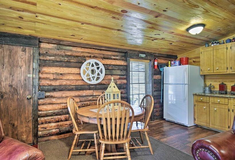 Arkansas Log Cabin Rental Near Lake Greeson!