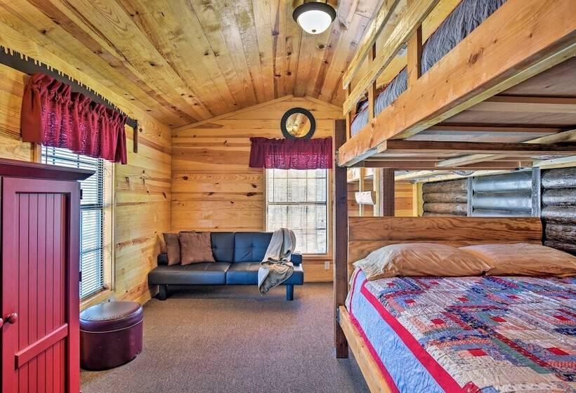 Arkansas Log Cabin Rental Near Lake Greeson!