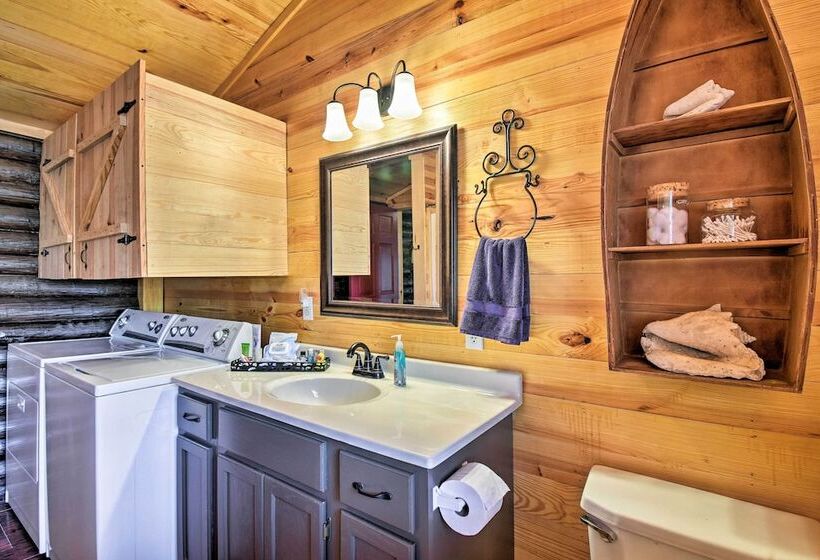 Arkansas Log Cabin Rental Near Lake Greeson!