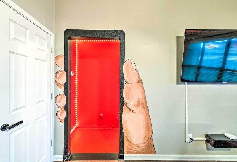 Temple Retreat: Game Room & Deck, Pets Welcome