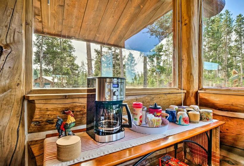 < 1 Mi To Lake Granby: Log Cabin W/ Fire Pit