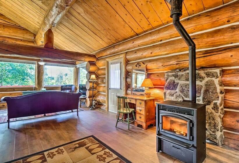 < 1 Mi To Lake Granby: Log Cabin W/ Fire Pit